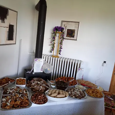 Big House Near & Hébergement de vacances *